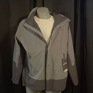 Eddie Bauer men’s hunting and fishing jacket zip up with hood